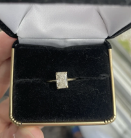 Zlatý prsten ryzosti 585/1000 14k zlato s diamantem 1,66 ct